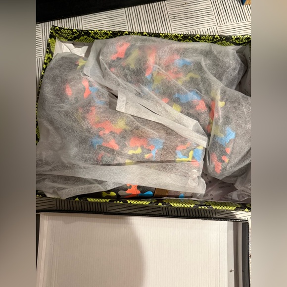 Cape Robbin Monik Block Heel Booties - Picture 12 of 12